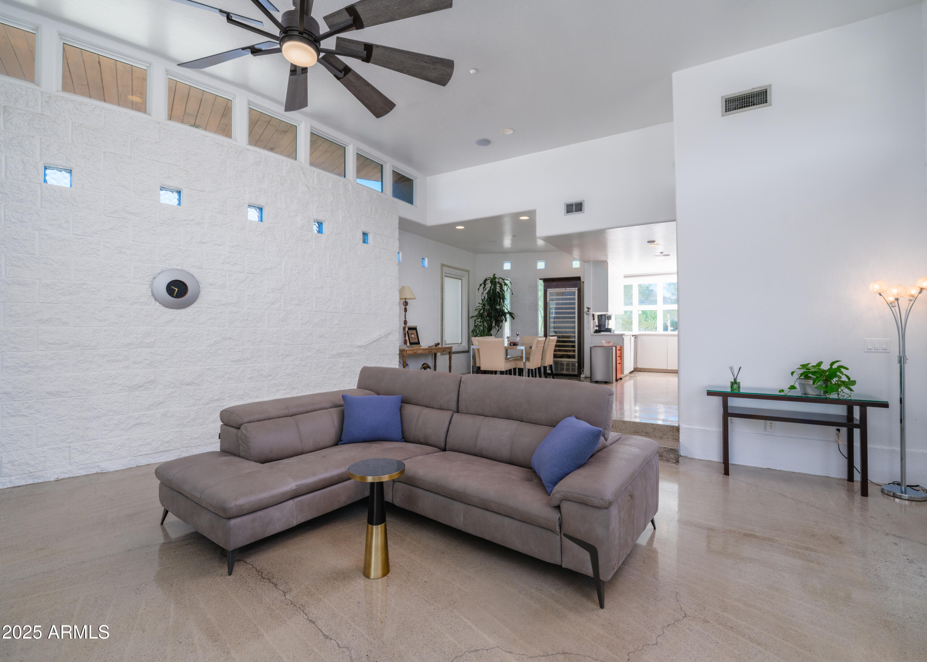 9267 E DIAMOND RIM Drive