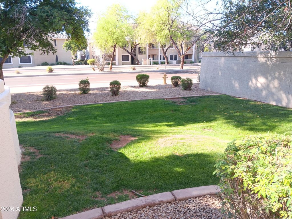 Photo of 9550 E Thunderbird Road #214, Scottsdale, AZ 85260 (MLS # 7010019)