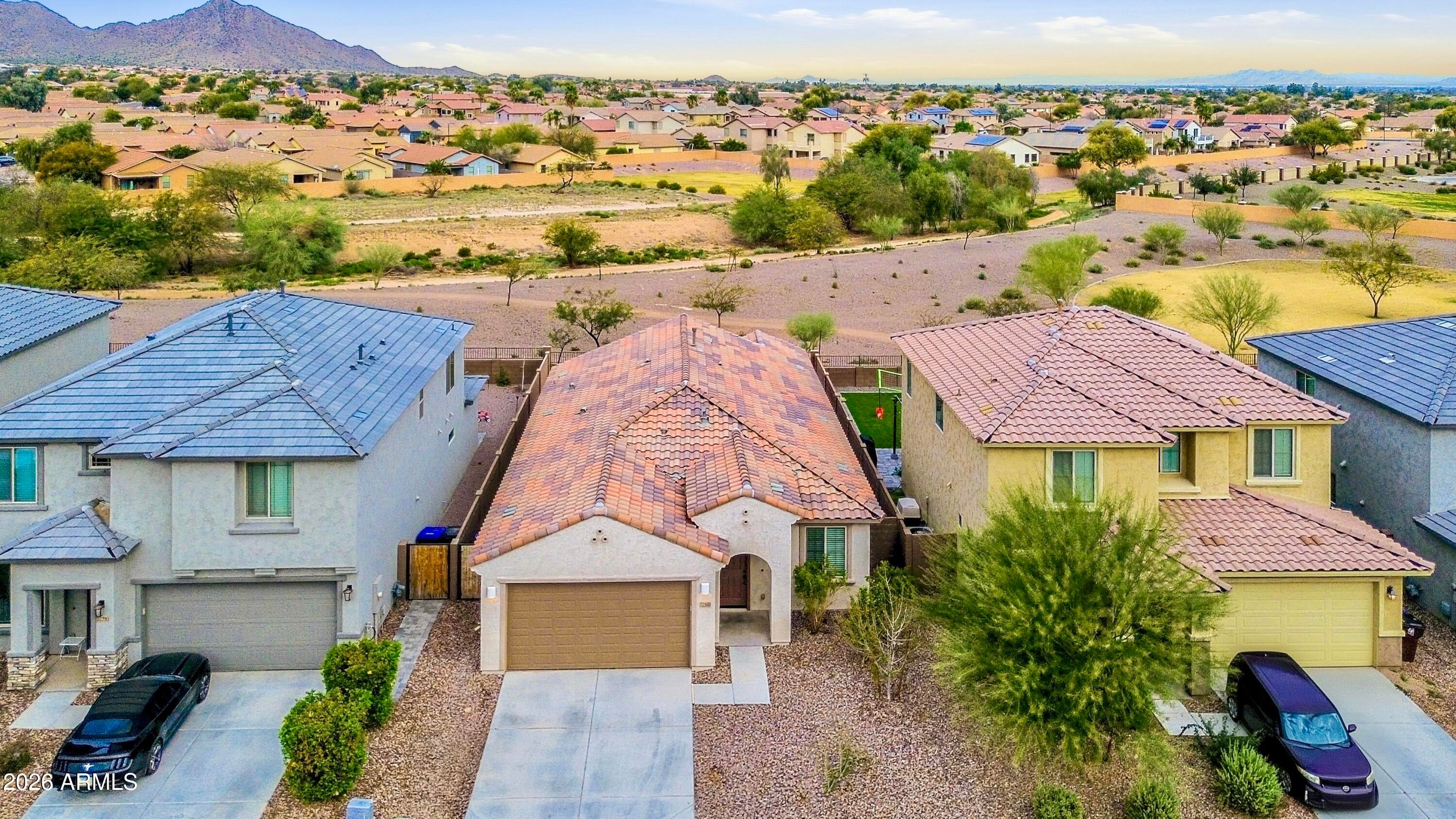 32300 N DAYLIGHT Drive