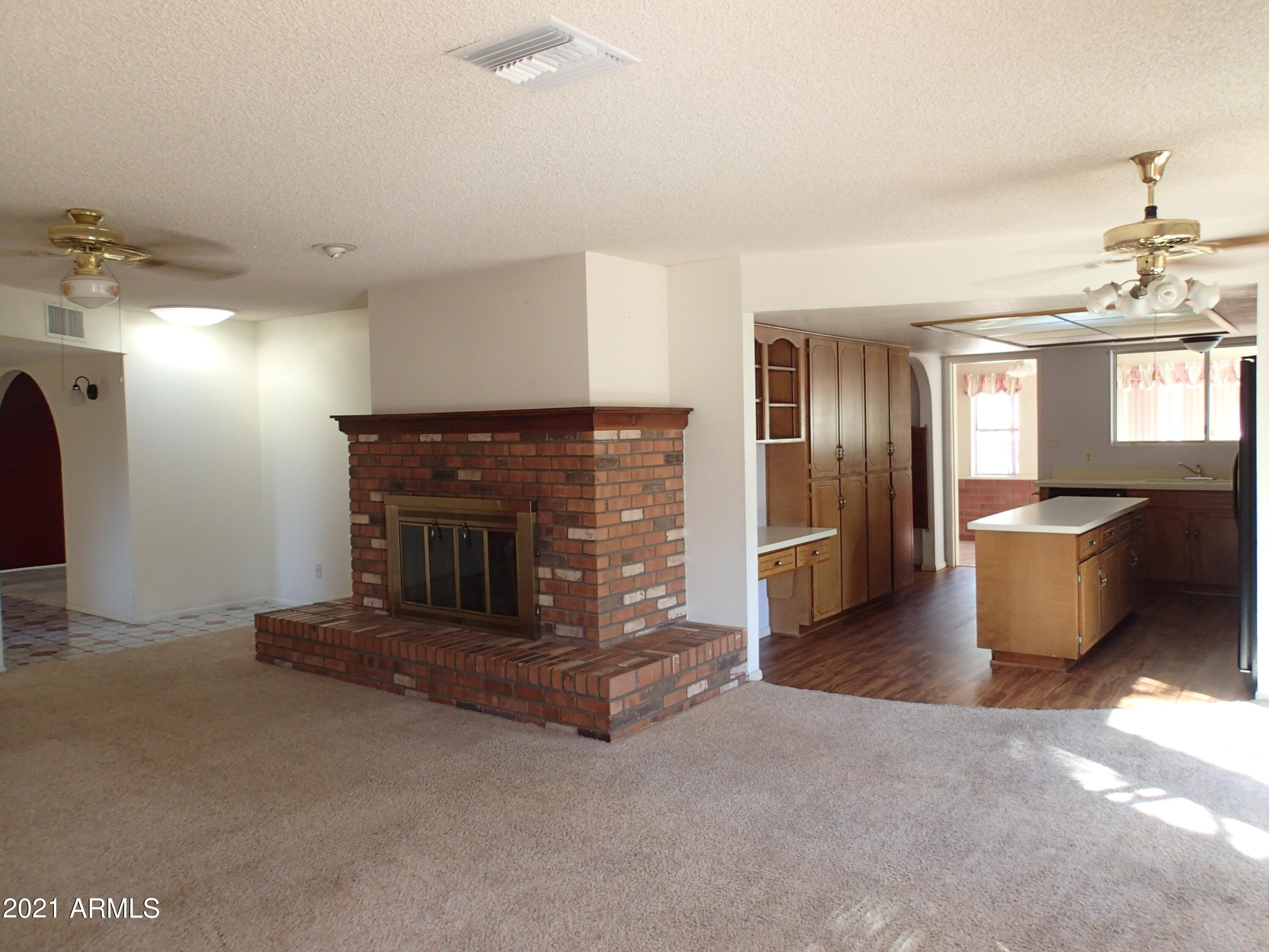 Town & Country Estates Unit#7 - Residential