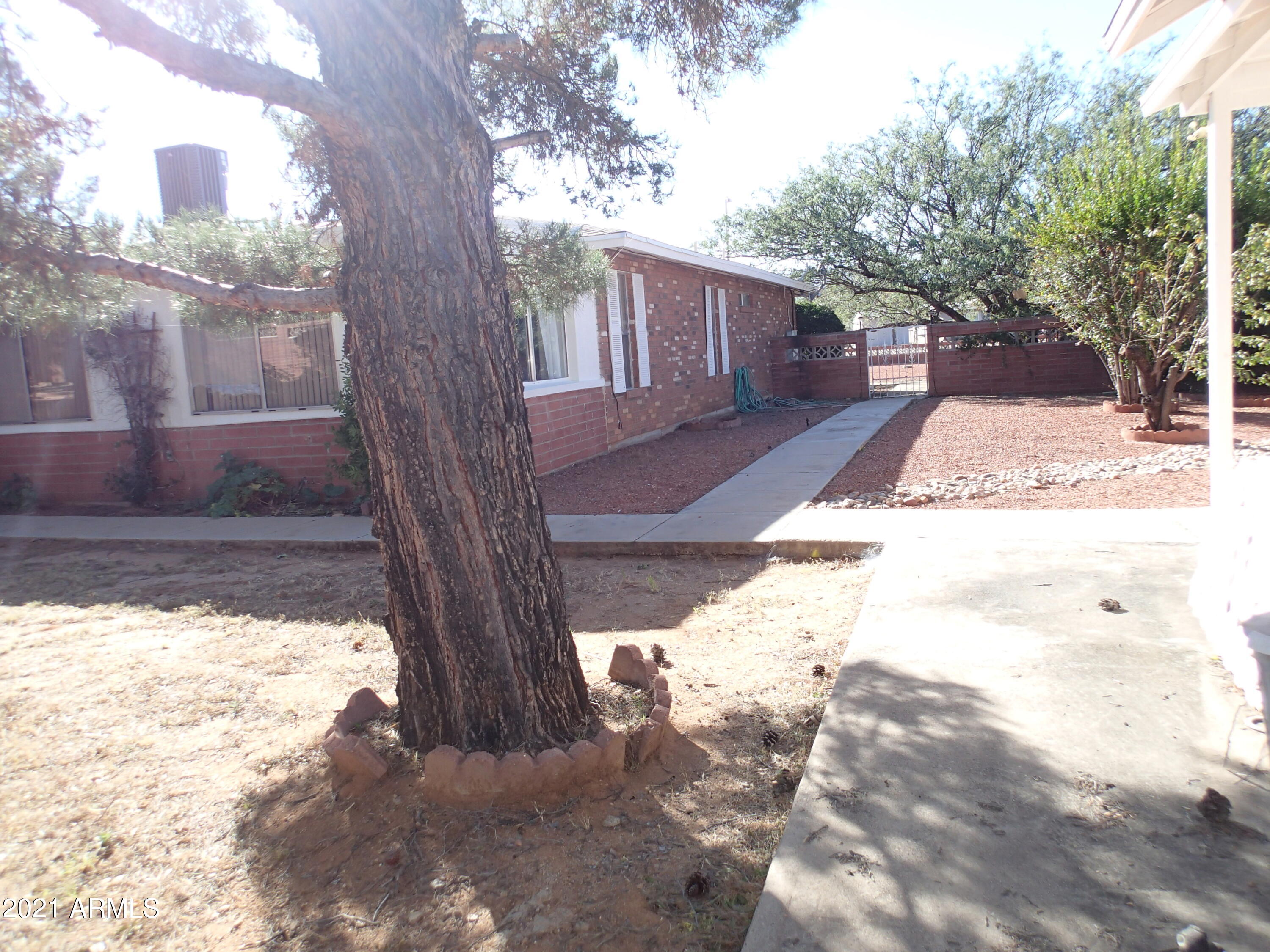 Town & Country Estates Unit#7 - Residential