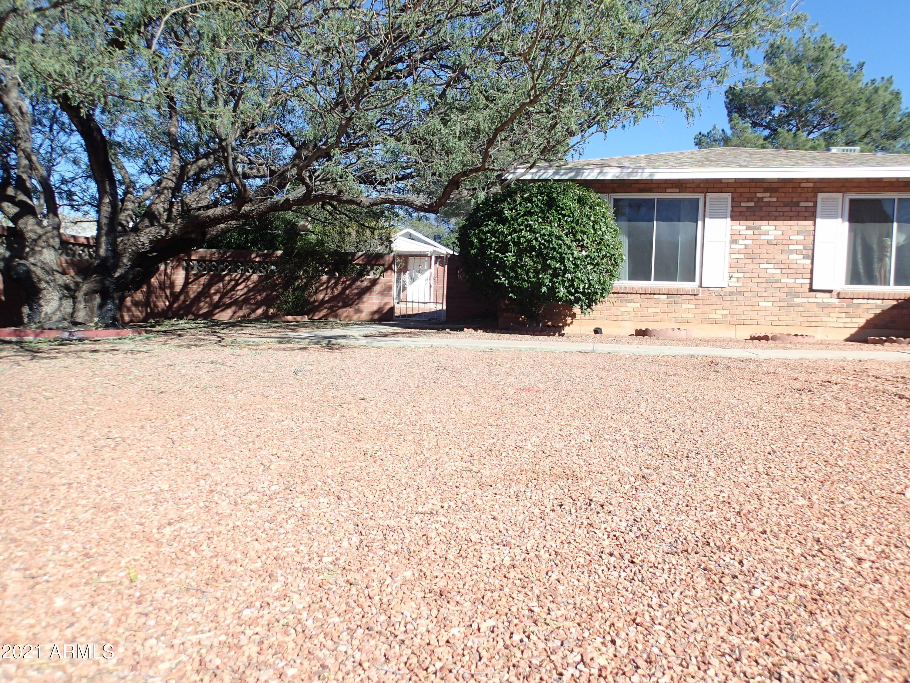 Town & Country Estates Unit#7 - Residential