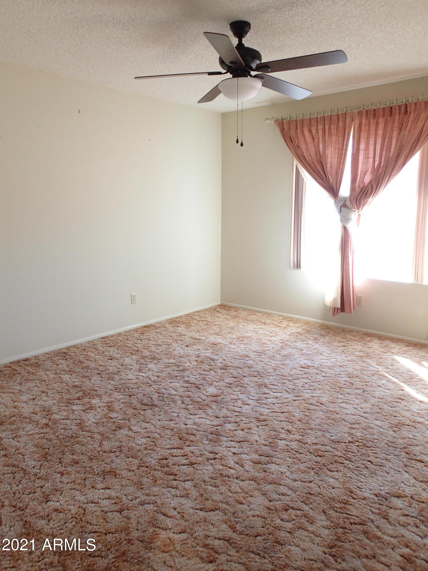 Town & Country Estates Unit#7 - Residential