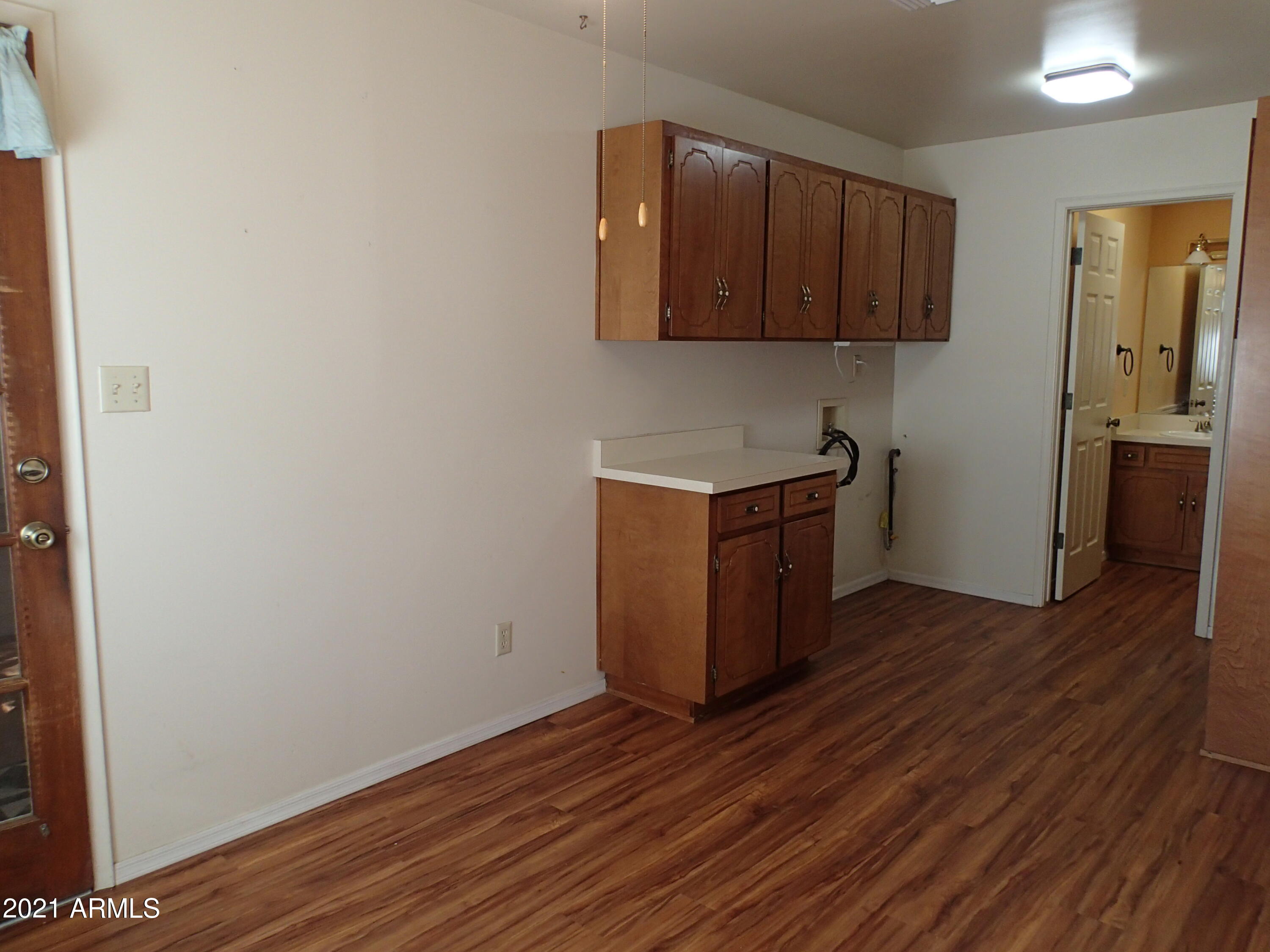 Town & Country Estates Unit#7 - Residential