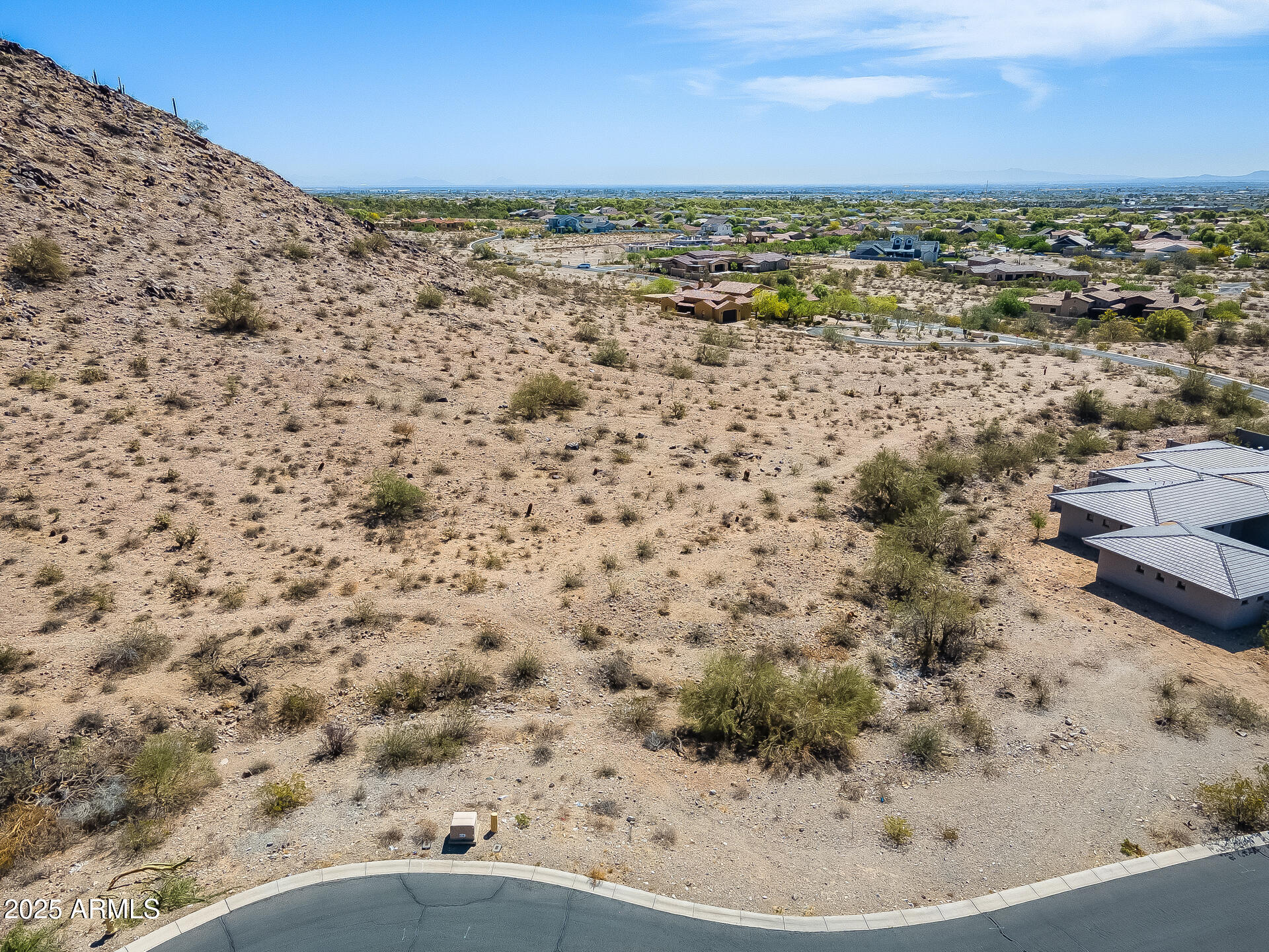3179 N MOUNTAINSIDE Loop 25