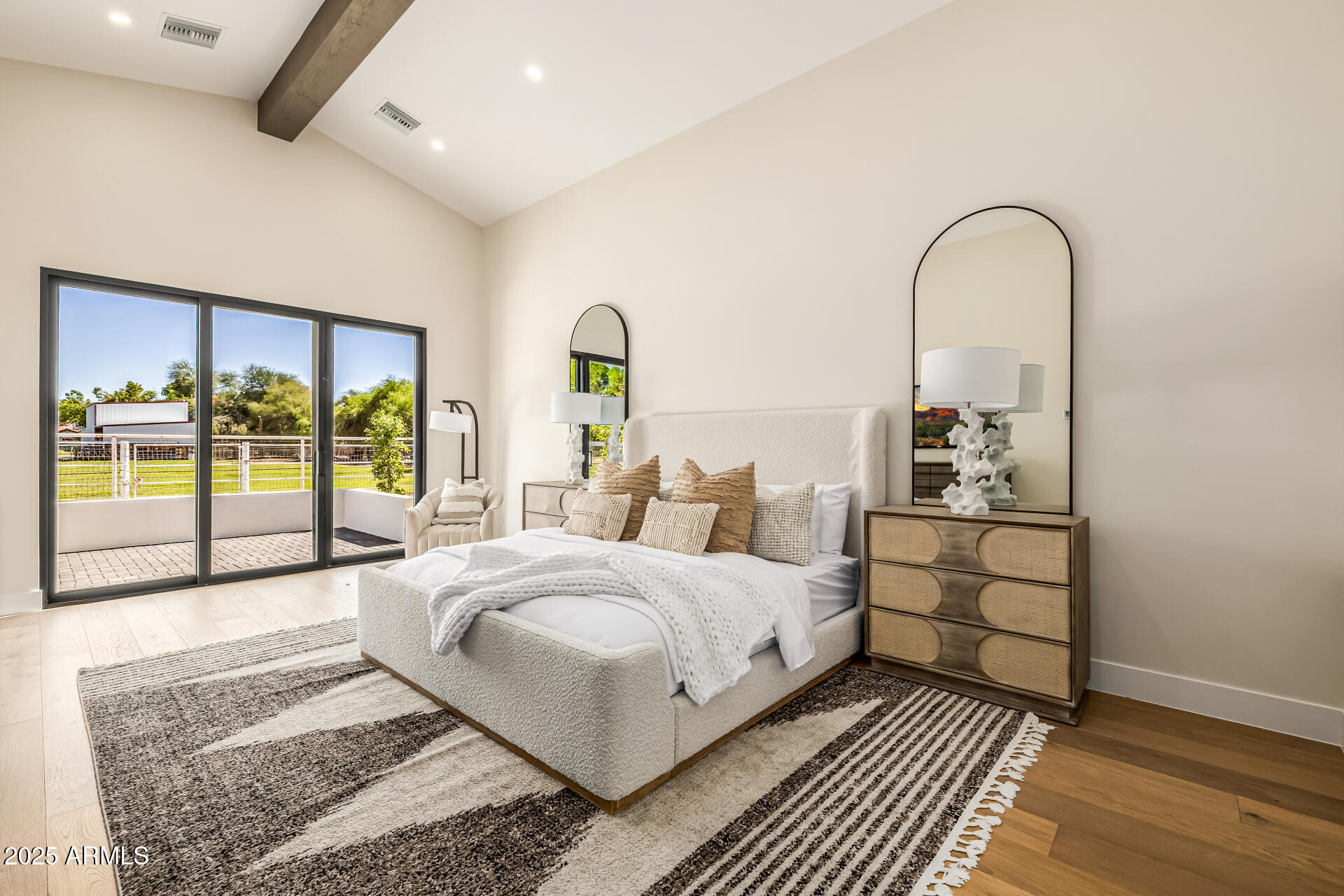 metes & bounds - Residential