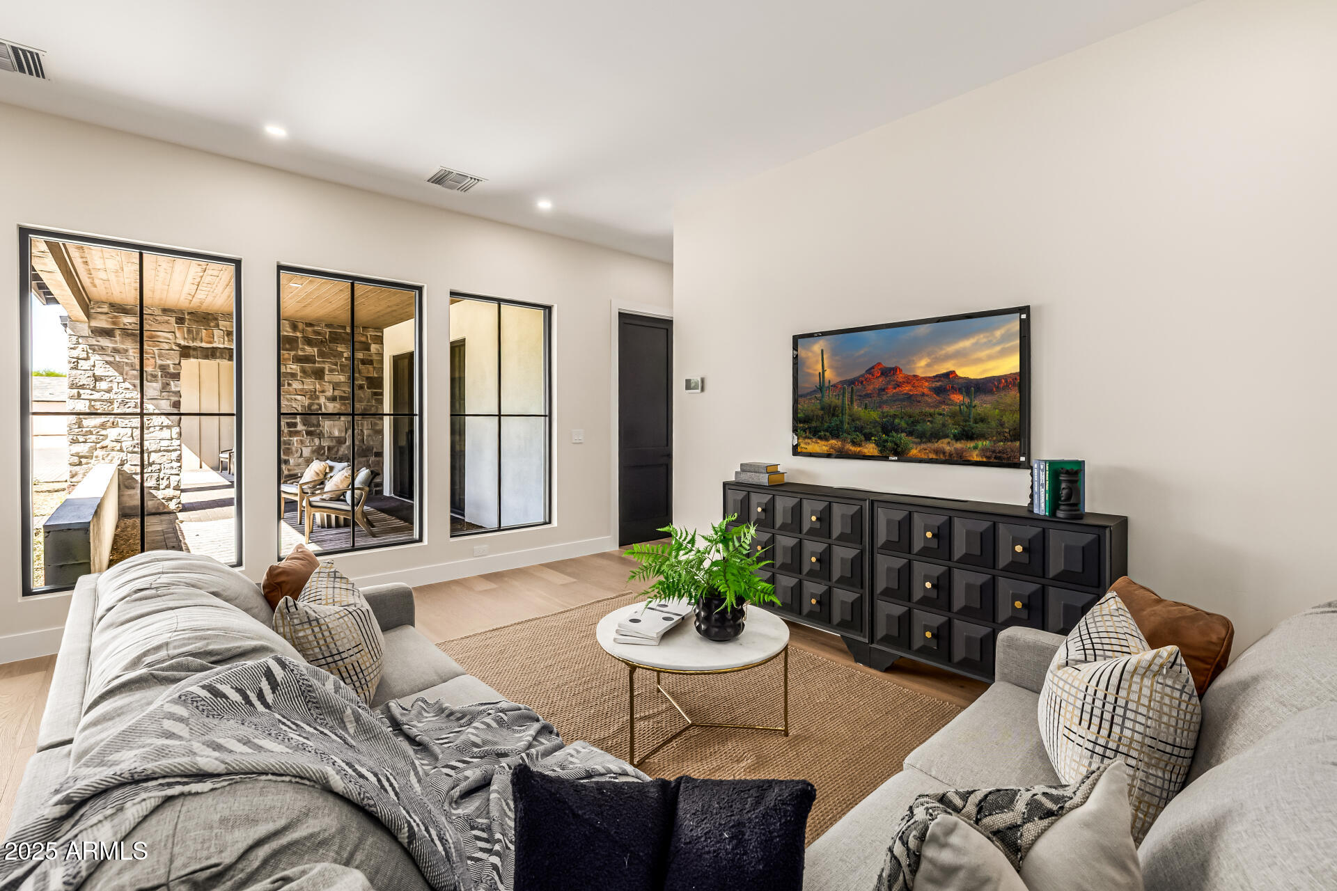 metes & bounds - Residential