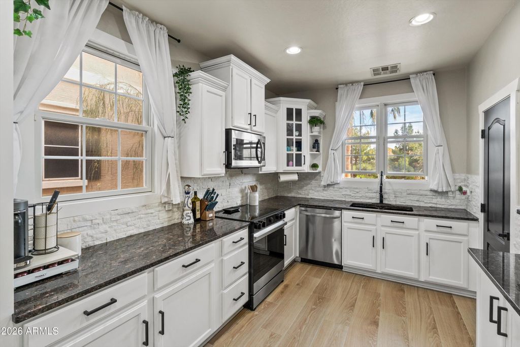 Photo of 2791 S Balsam Drive, Gilbert, AZ 85295 (MLS # 6965061)