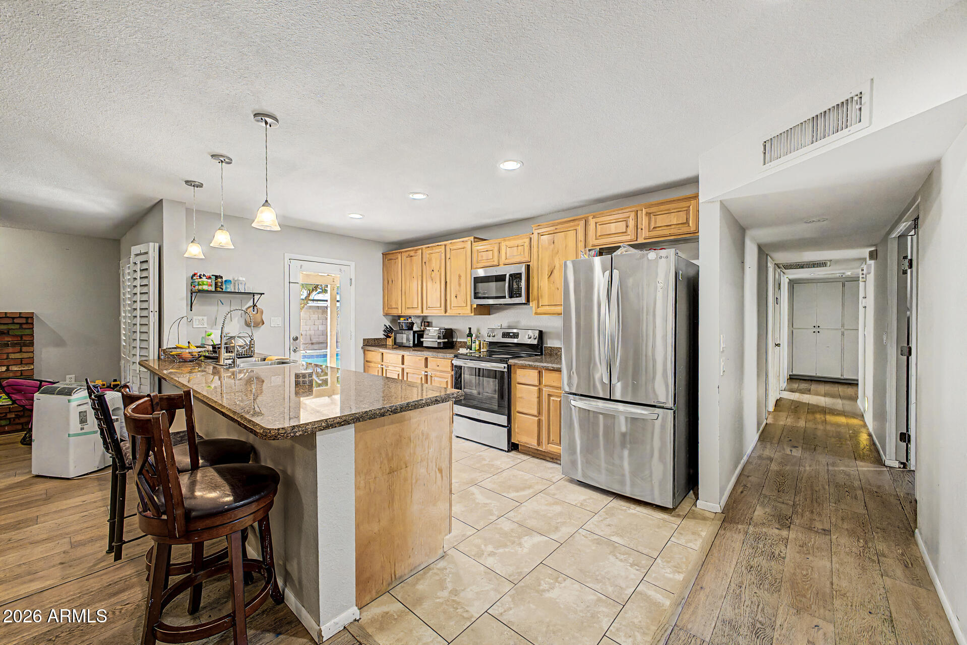 2914 W REDFIELD Road