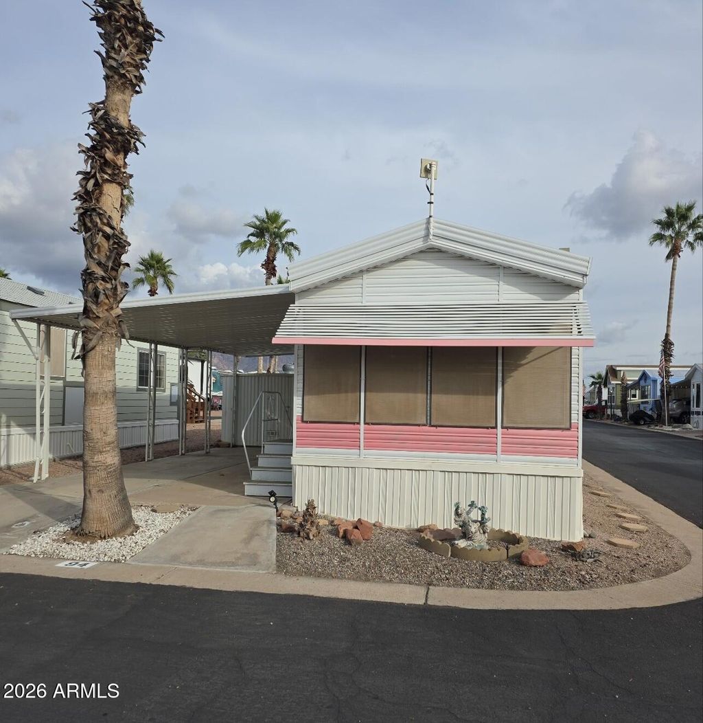 Photo of 1371 E 4th Avenue #94, Apache Junction, AZ 85119 (MLS # 6978112)