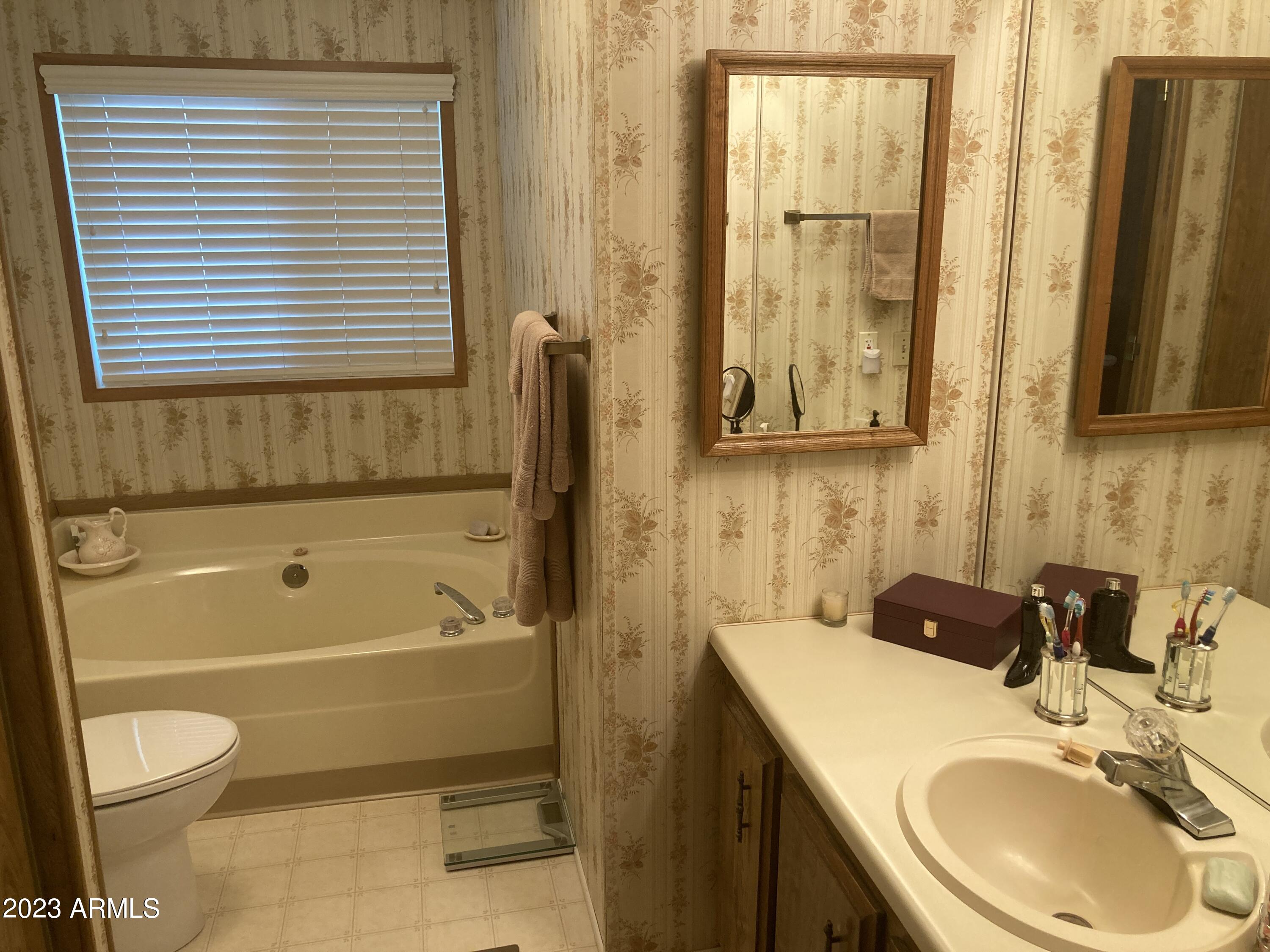 Photo 36 of 38 of 4065 E University Drive 531 mobile home