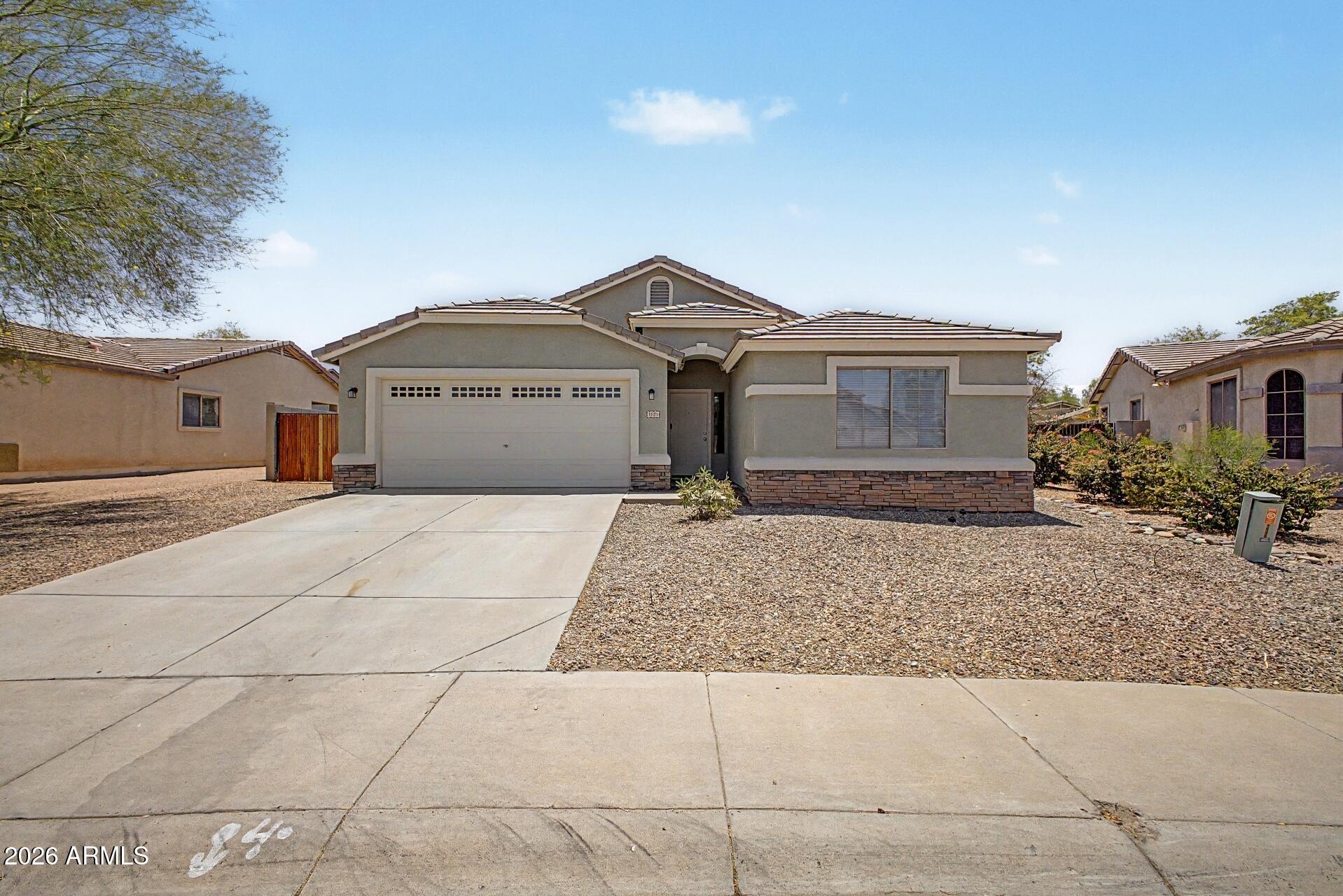 1531 W SAINT CATHERINE Avenue