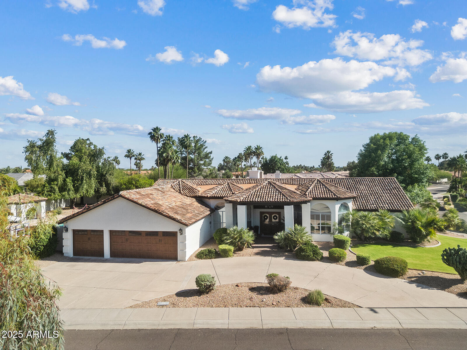 10205 E Corrine Drive