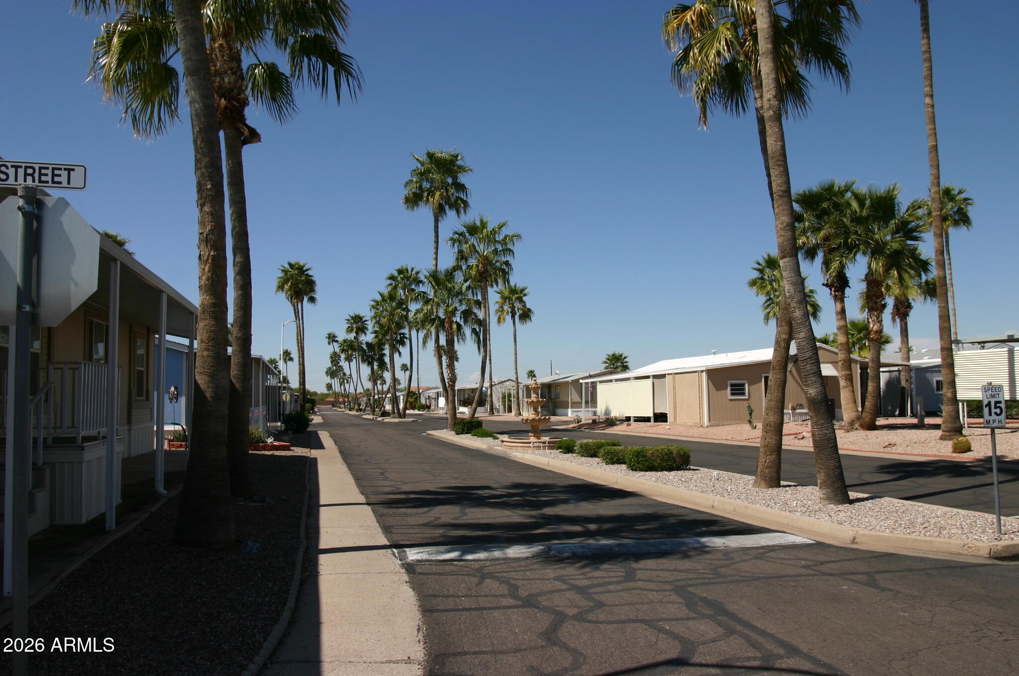 Superstition Buttes Moblie Home Park - Residential