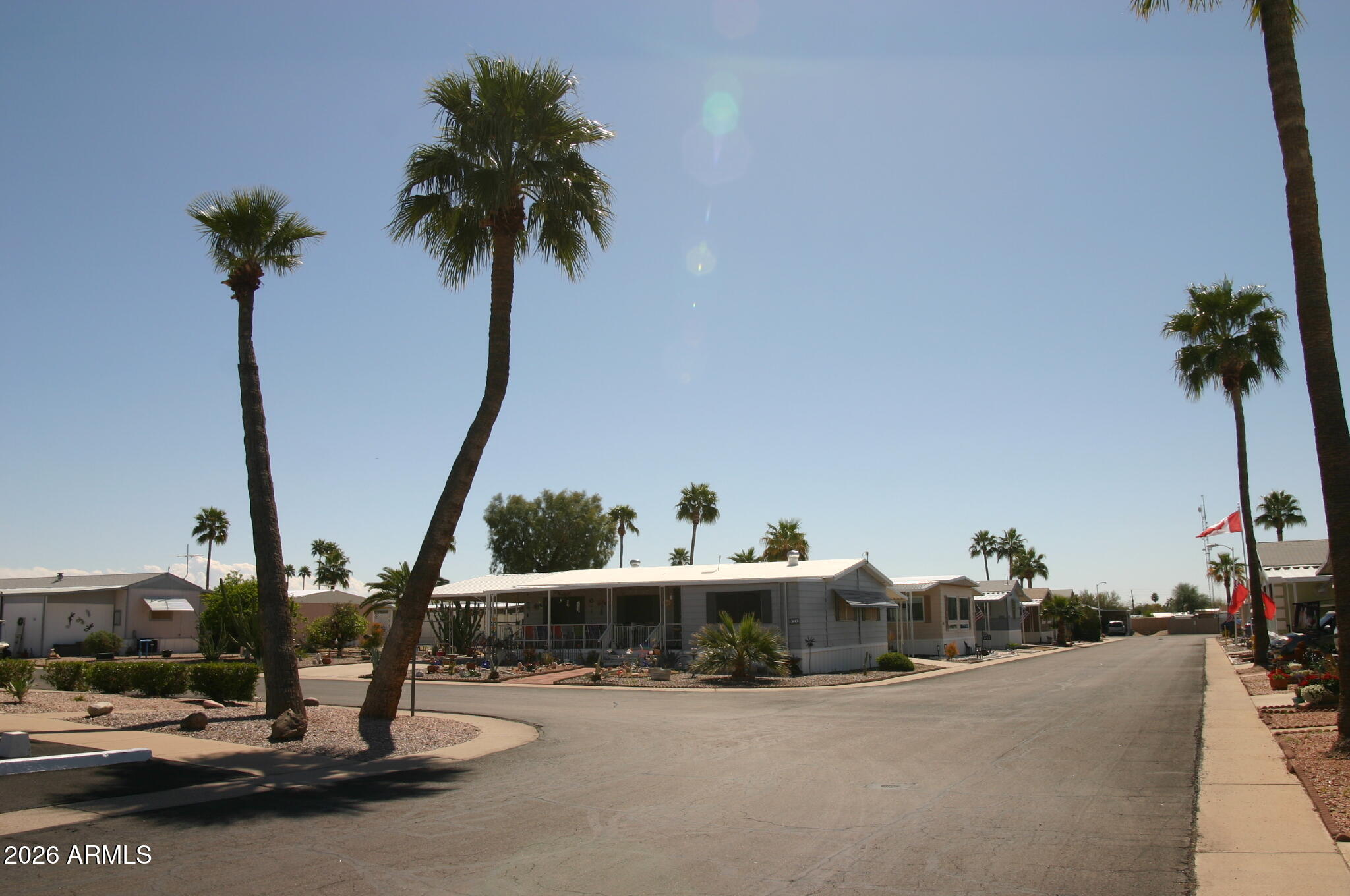 Superstition Buttes Moblie Home Park - Residential