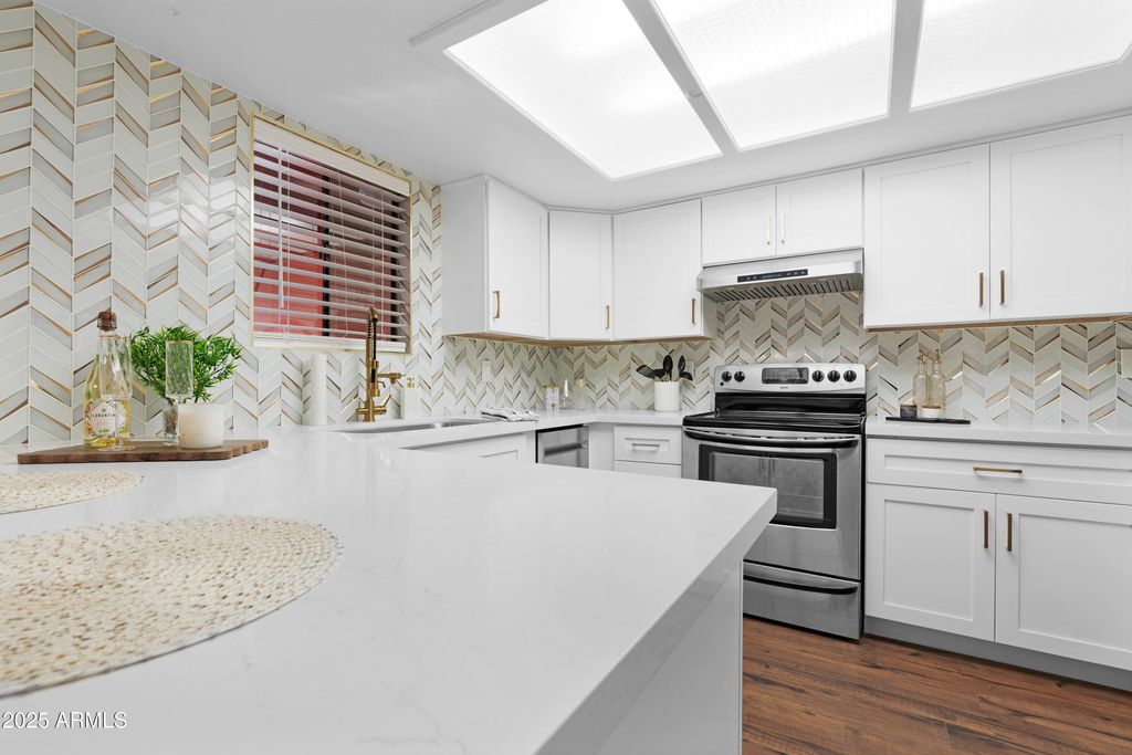 Photo of 4303 E Cactus Road #410, Phoenix, AZ 85032 (MLS # 6934774)