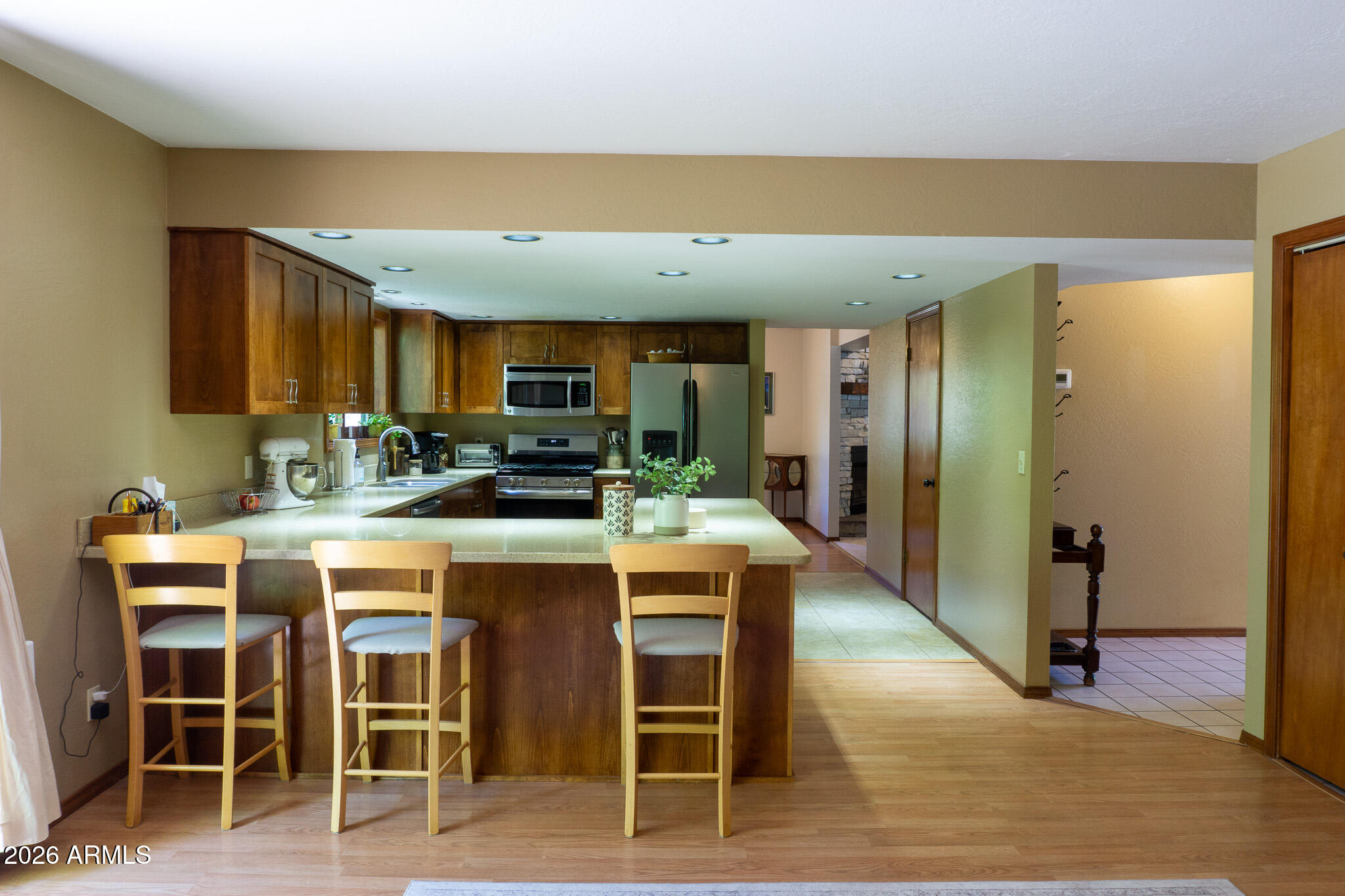 1405 W MELISSA Drive