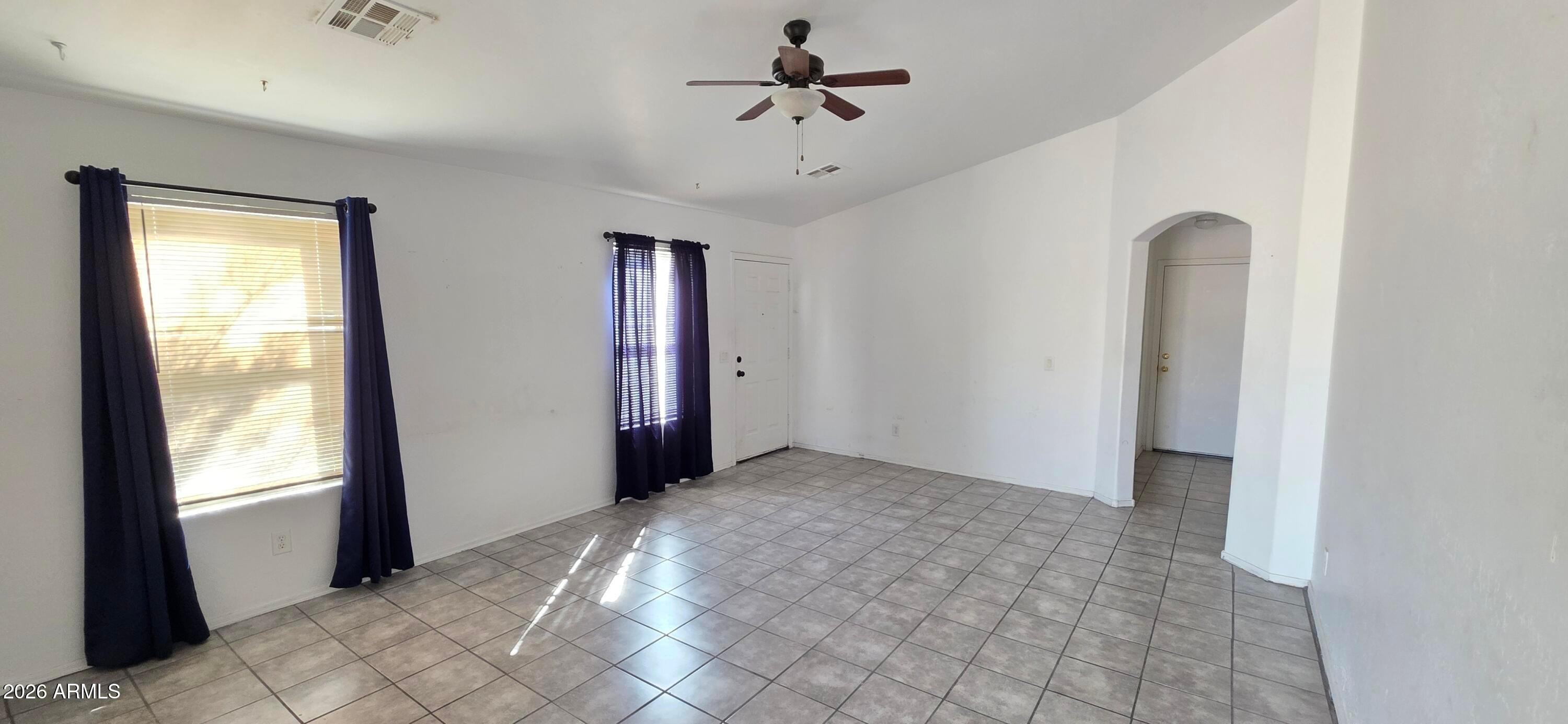 6642 E Lush Vista View