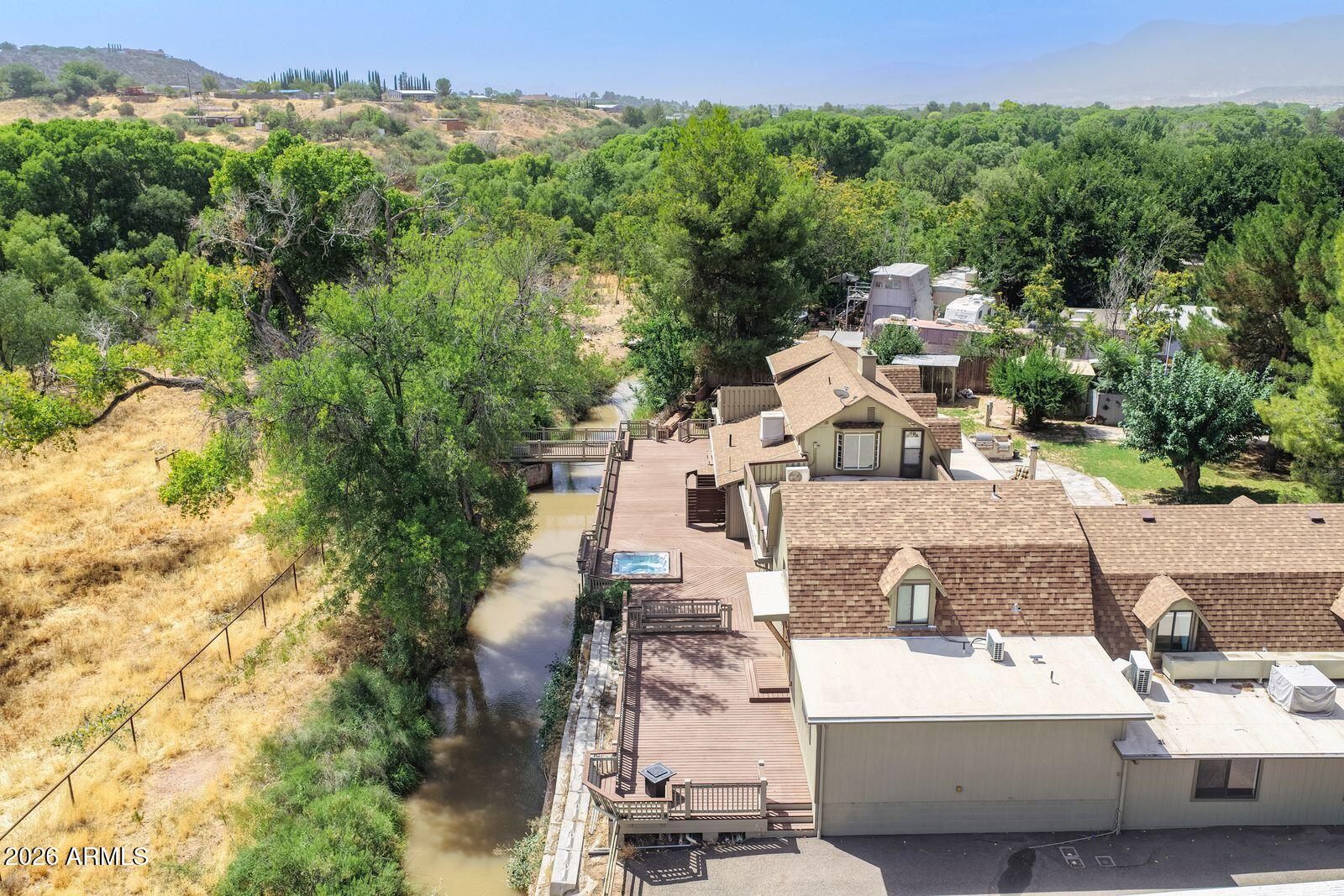 1560 W HORSESHOE BEND Drive