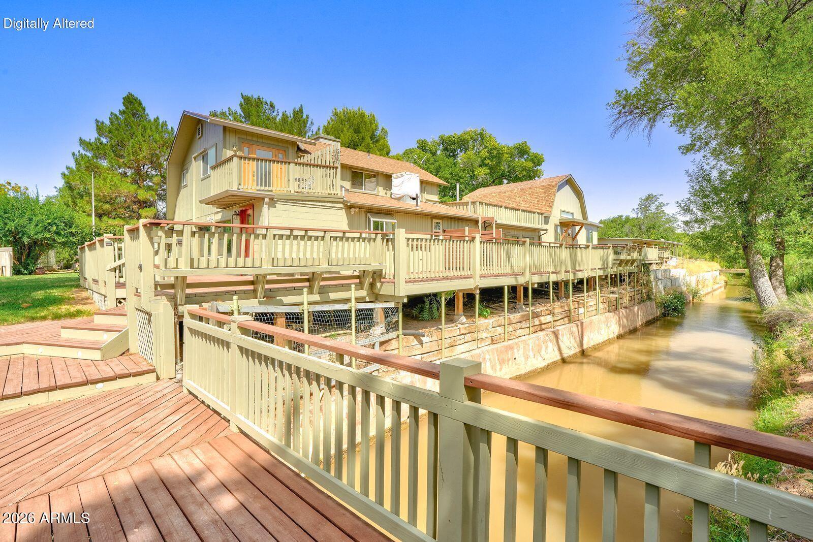 1560 W HORSESHOE BEND Drive