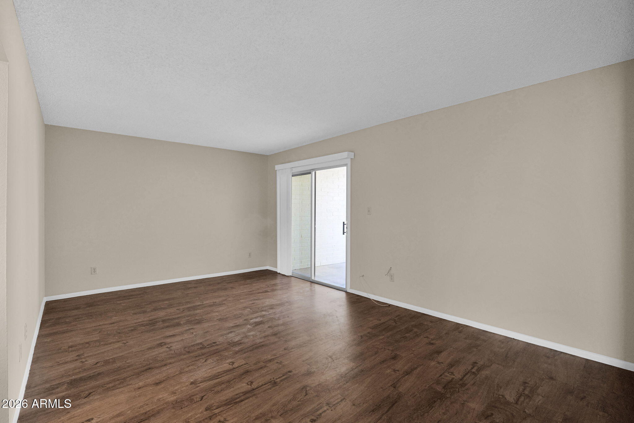 1732 E ALAMEDA Drive