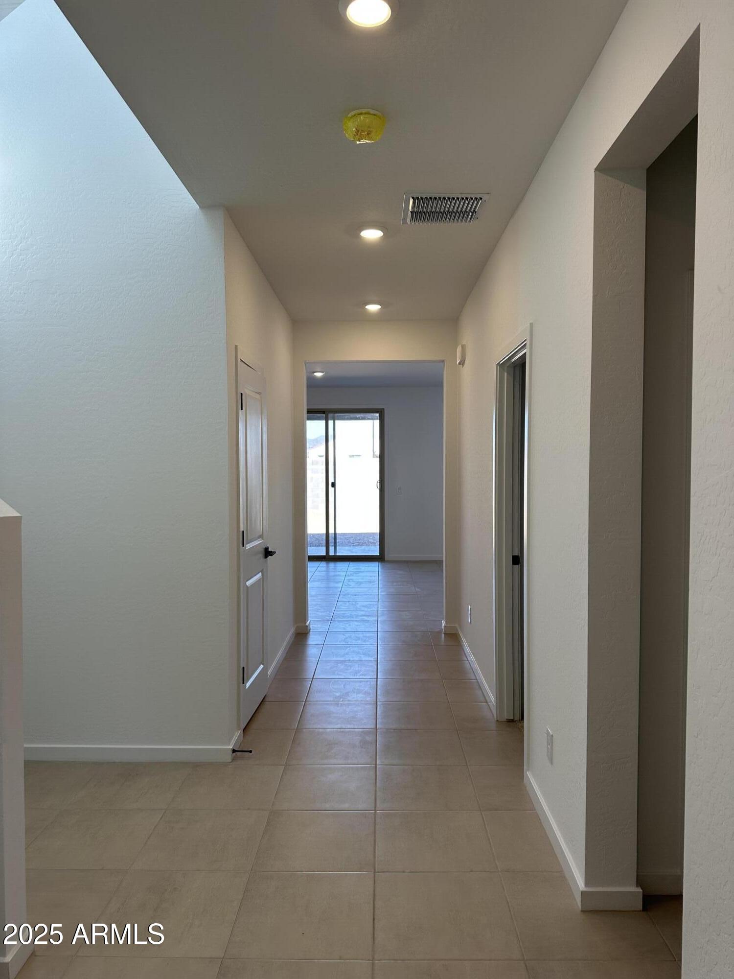 25178 W LA SALLE Street