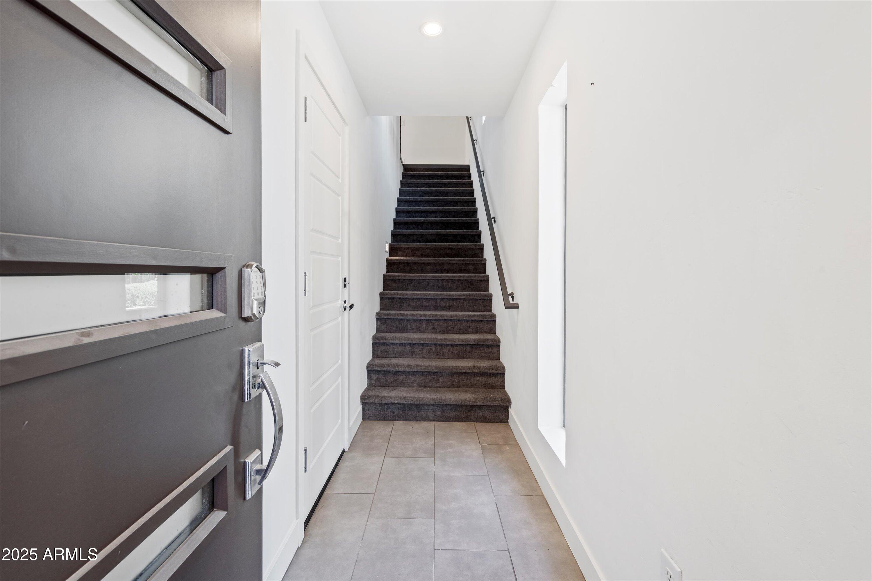 3233 N 70th Street Unit 1006