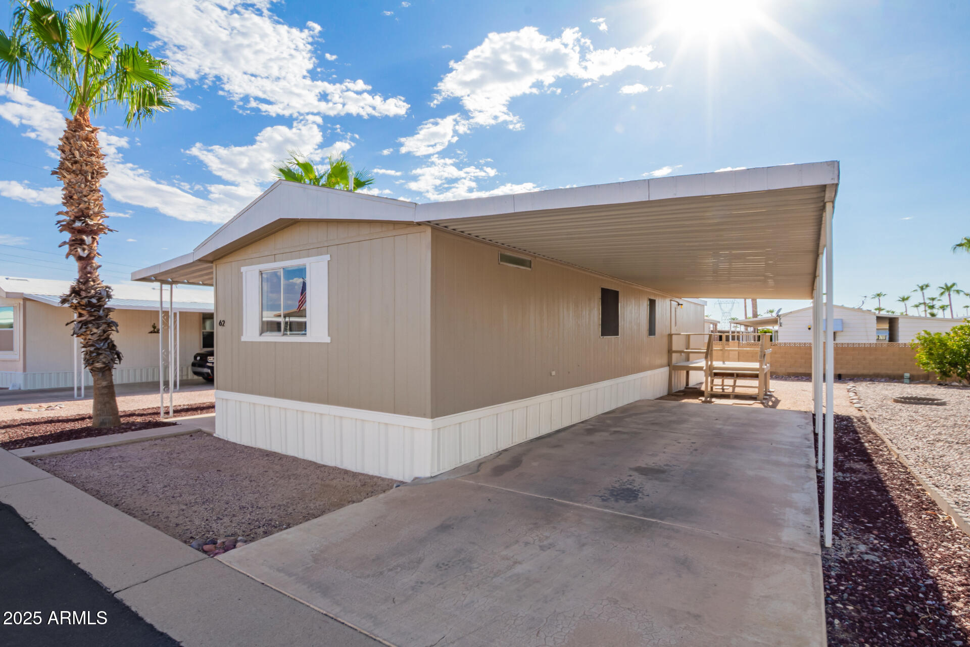 9427 E UNIVERSITY Drive 62