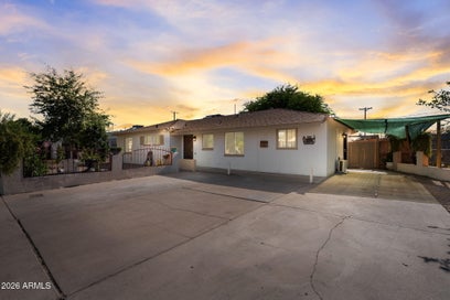 5618 N 35TH Drive Phoenix AZ 85019