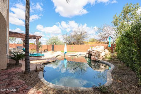 A home in Cave Creek