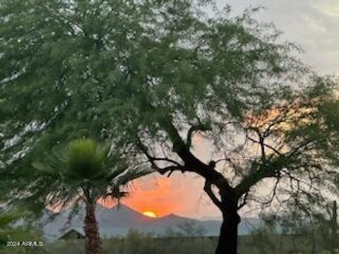 A home in Cave Creek