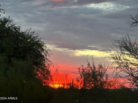 A home in Cave Creek