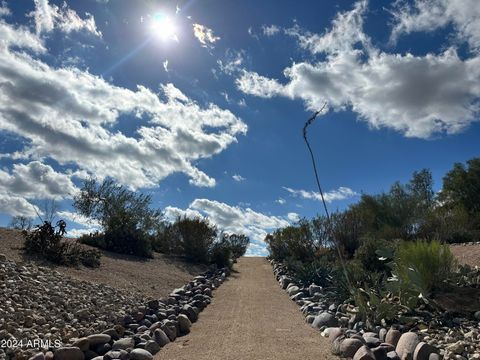 A home in Cave Creek