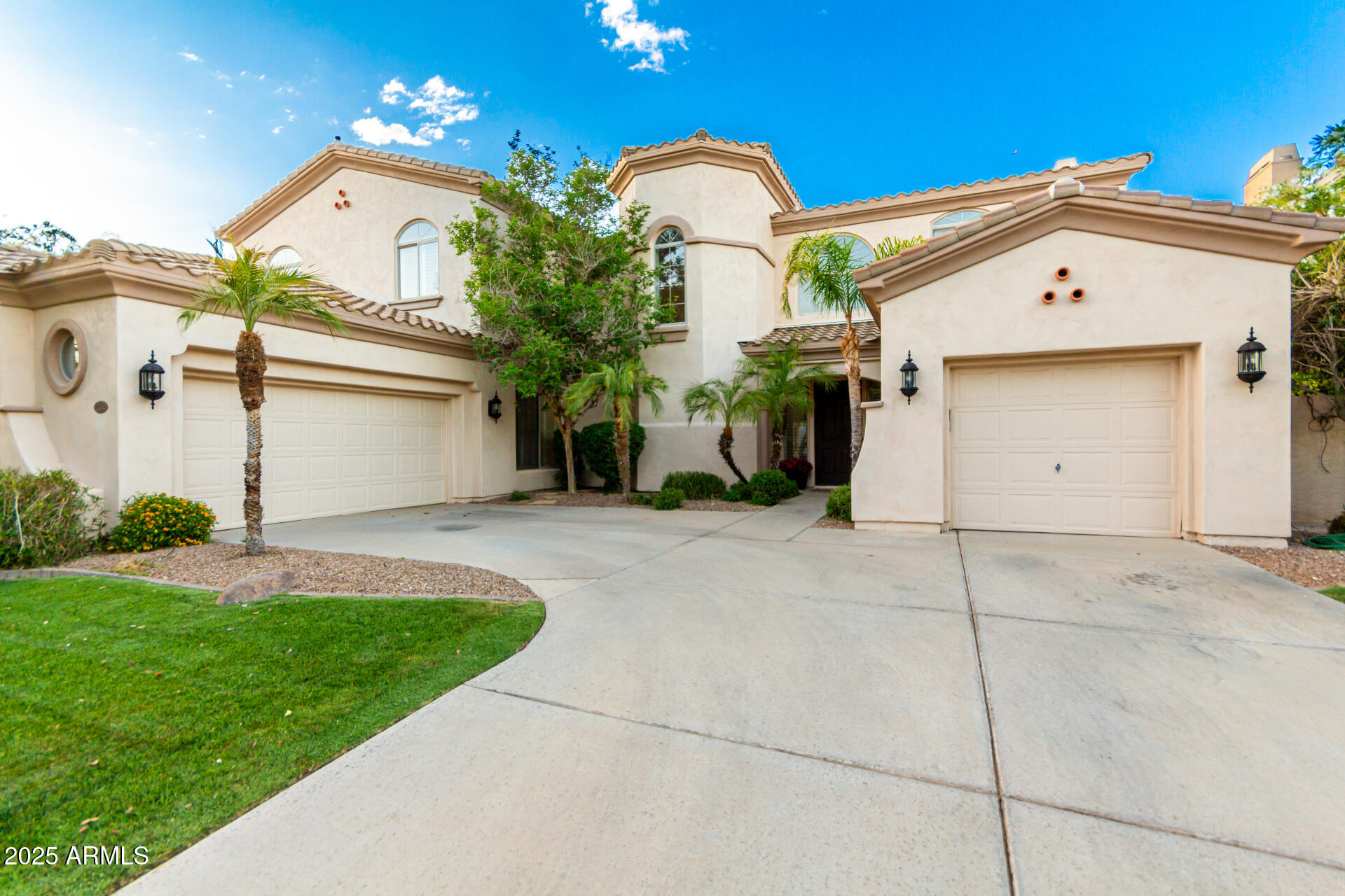 4494 E REINS Road