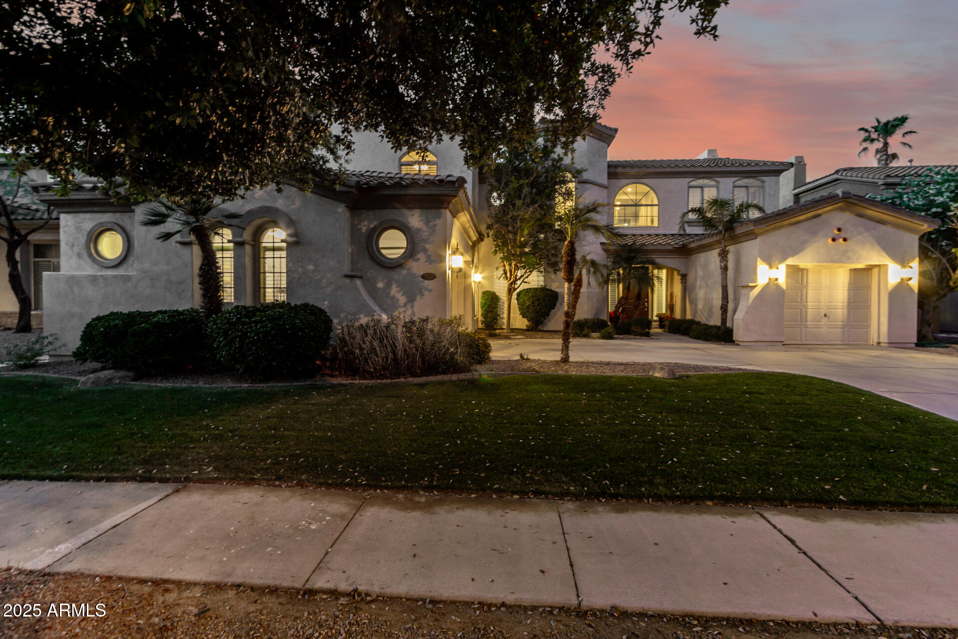 4494 E REINS Road