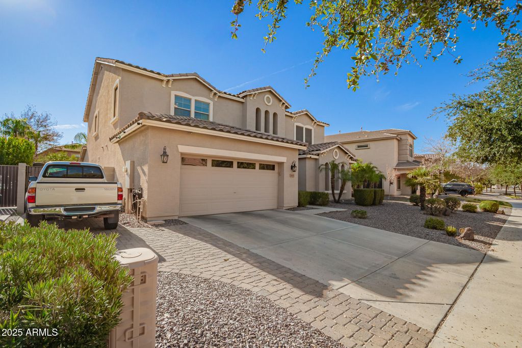 Photo of 3017 E Powell Way, Gilbert, AZ 85298 (MLS # 6958195)