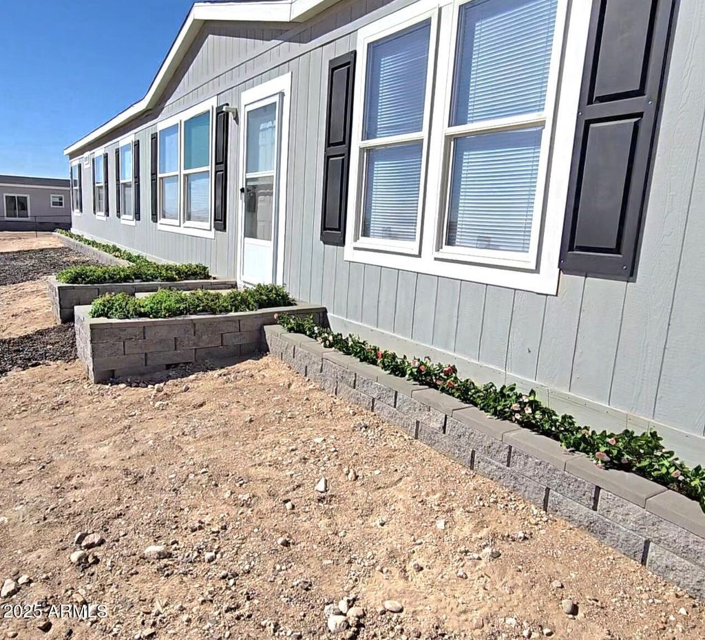 Photo of 34436 W Huntington Drive, Tonopah, AZ 85354 (MLS # 6924970)