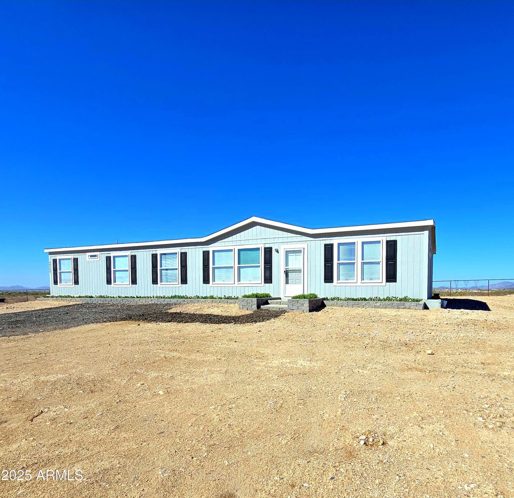 Photo of 34436 W Huntington Drive, Tonopah, AZ 85354 (MLS # 6924970)