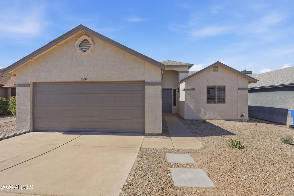 Photo of 1502 E Rockwood Drive, Phoenix, AZ 85024 (MLS # 7032836)