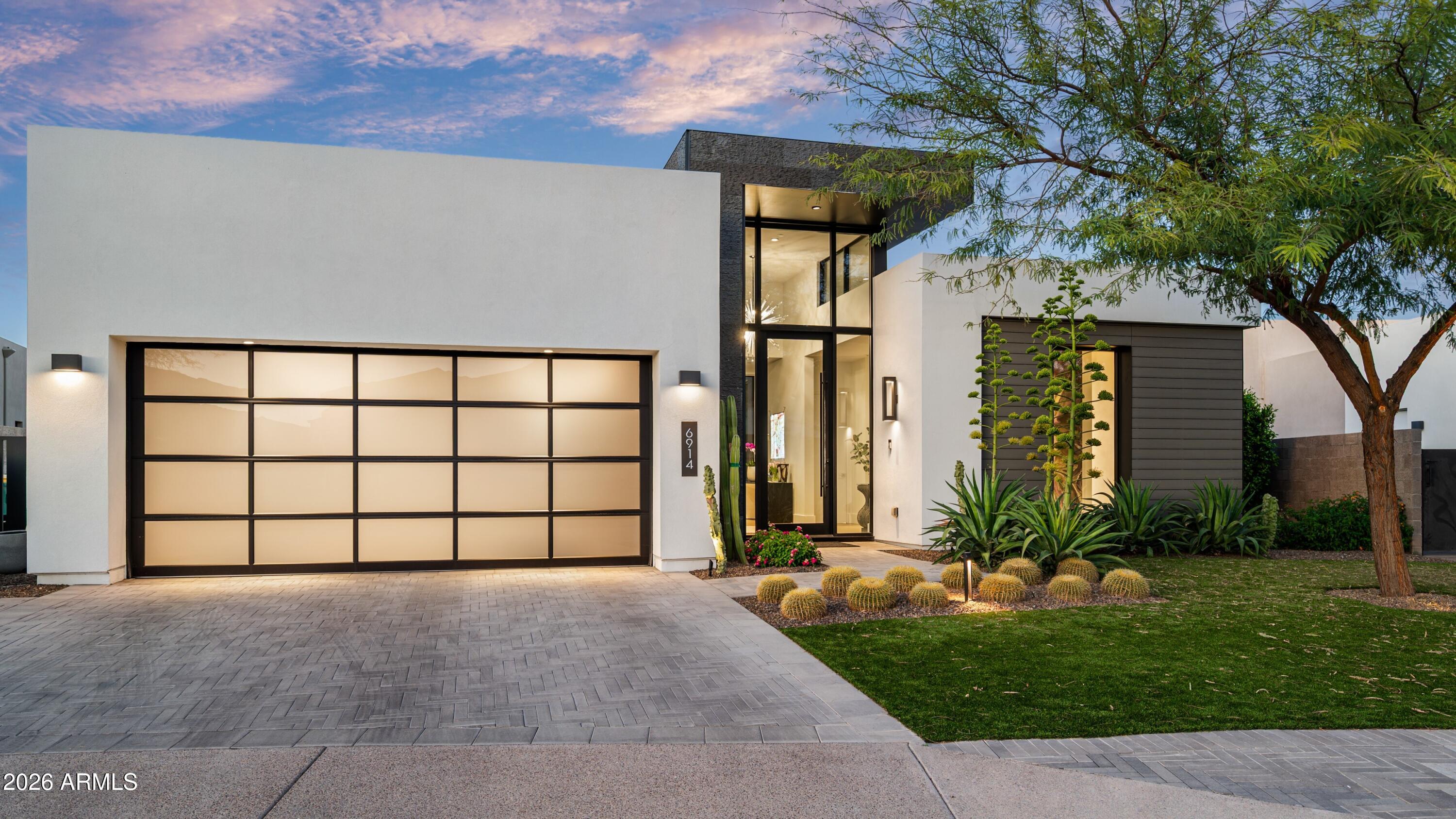 6914 E CACTUS WREN Road