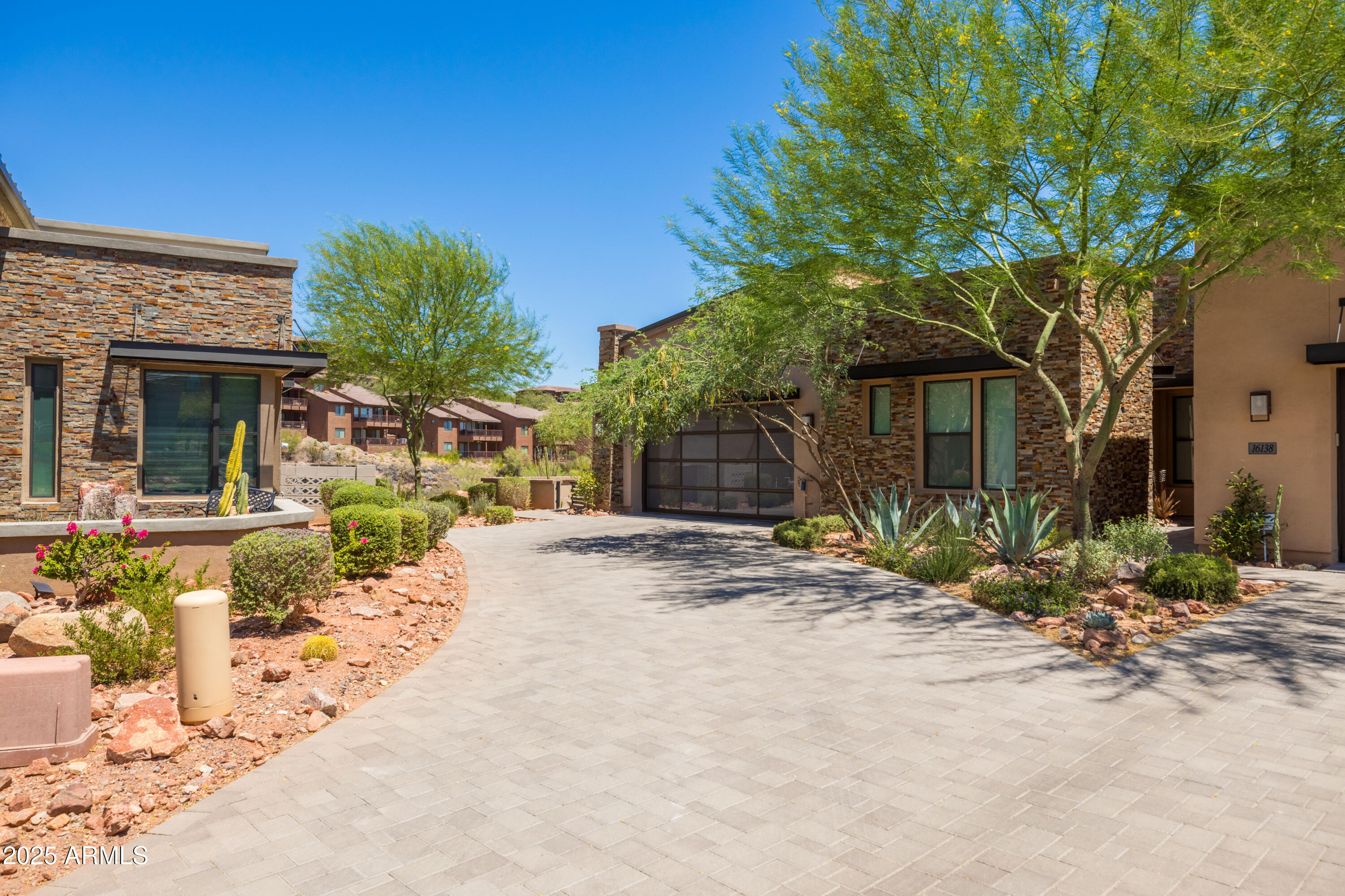 16134 E RIDGESTONE Drive