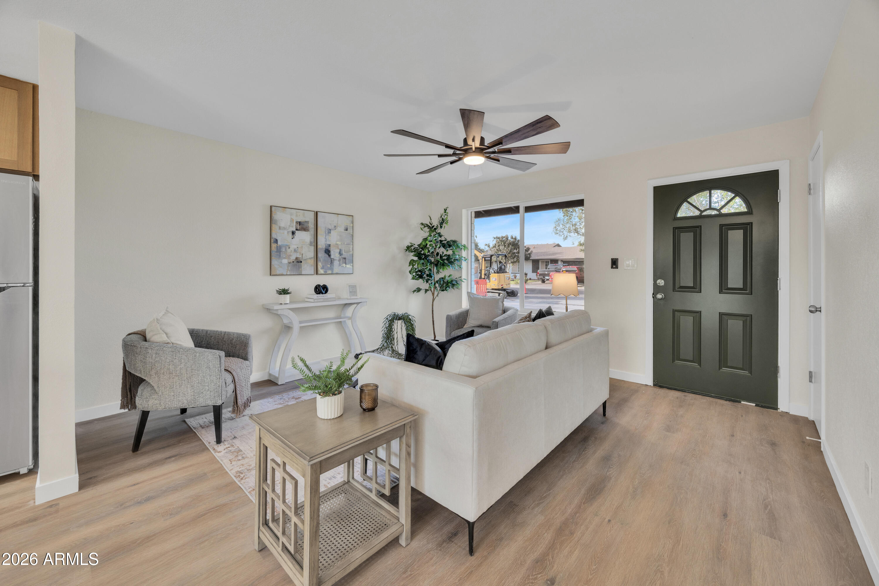 643 E HARMONY Avenue