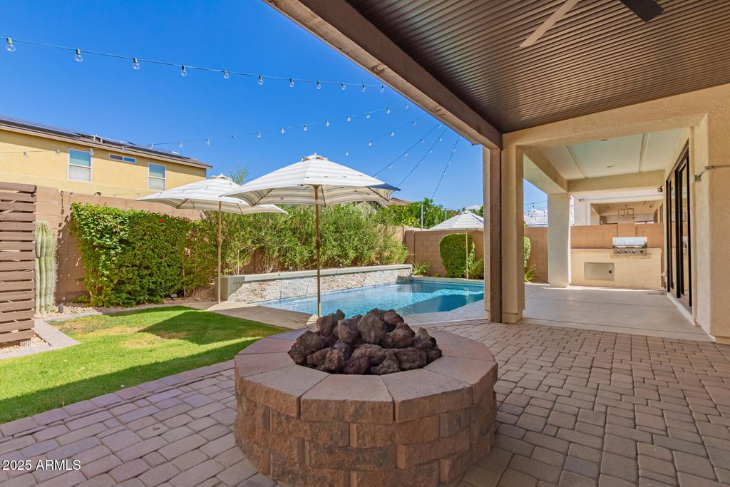 Photo of 12054 W Deer Valley Court, Sun City, AZ 85373 (MLS # 6917393)