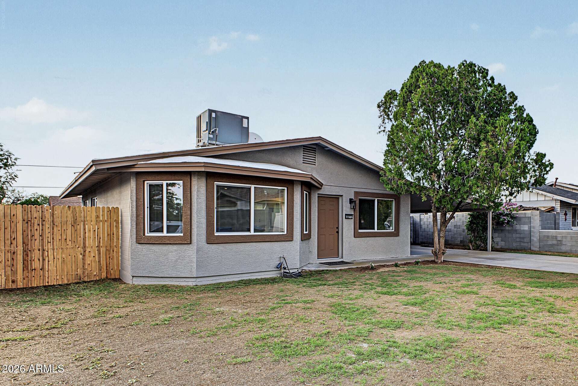 11464 N 24TH Drive