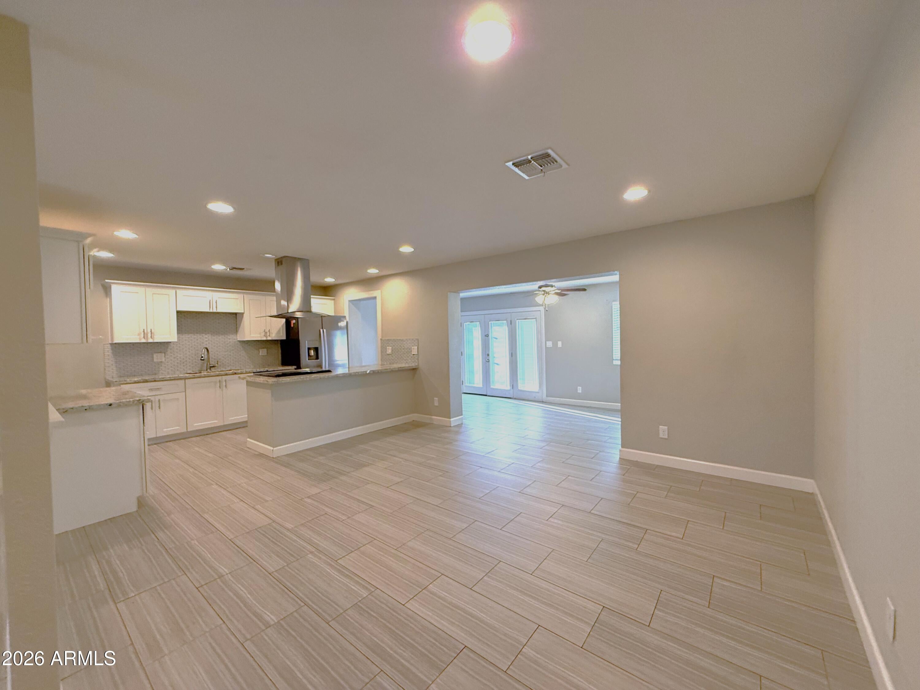 224 E MINTON Drive