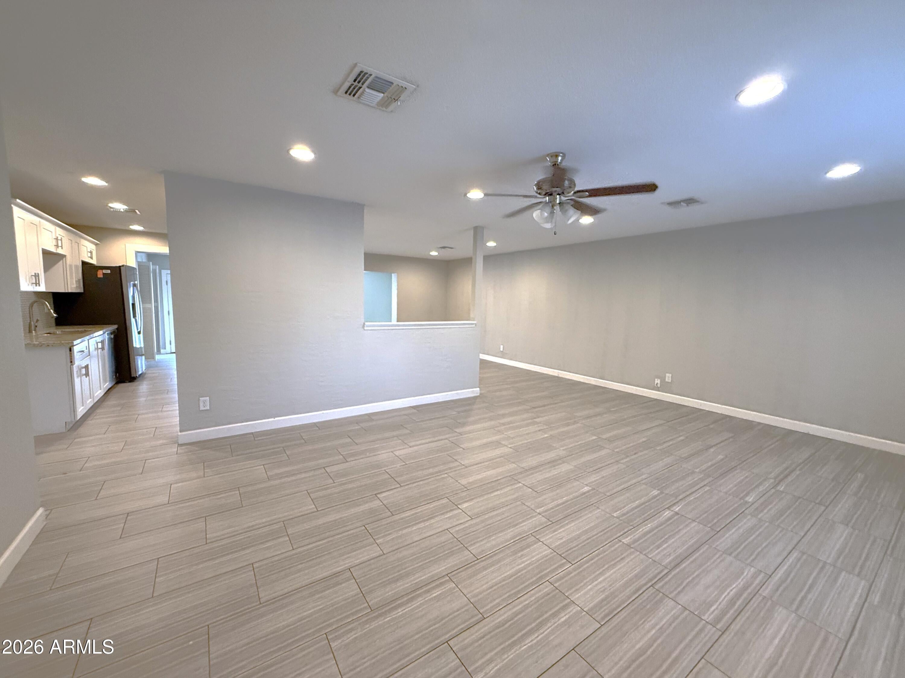 224 E MINTON Drive