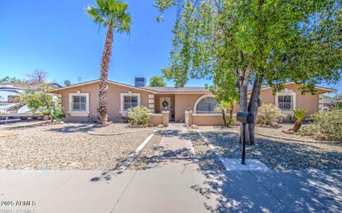2041 E DES MOINES Street Mesa AZ 85213