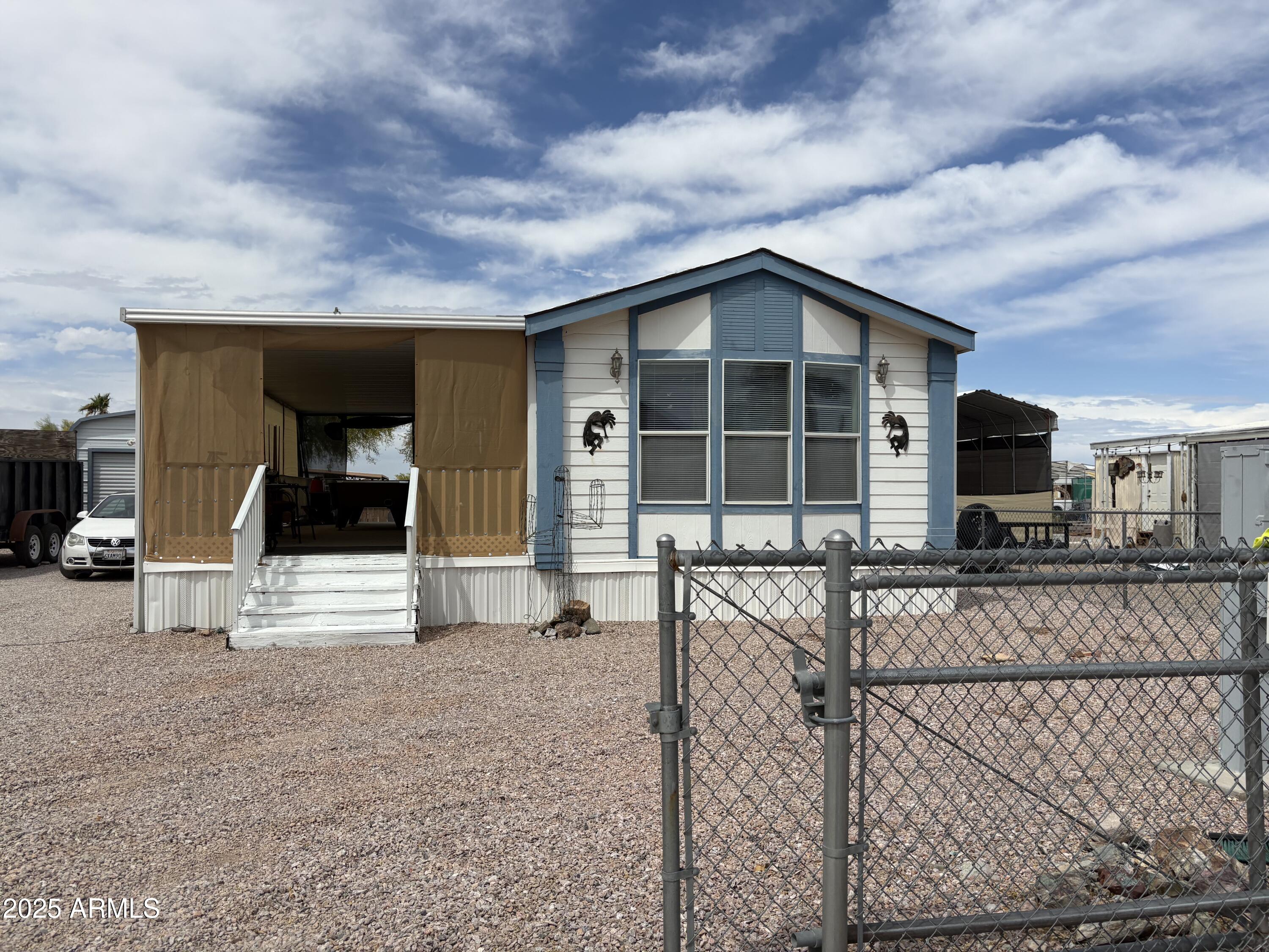 Listing image 1