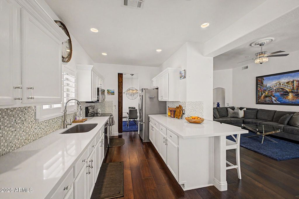 Photo of 19606 N 23rd Way, Phoenix, AZ 85024 (MLS # 7029620)