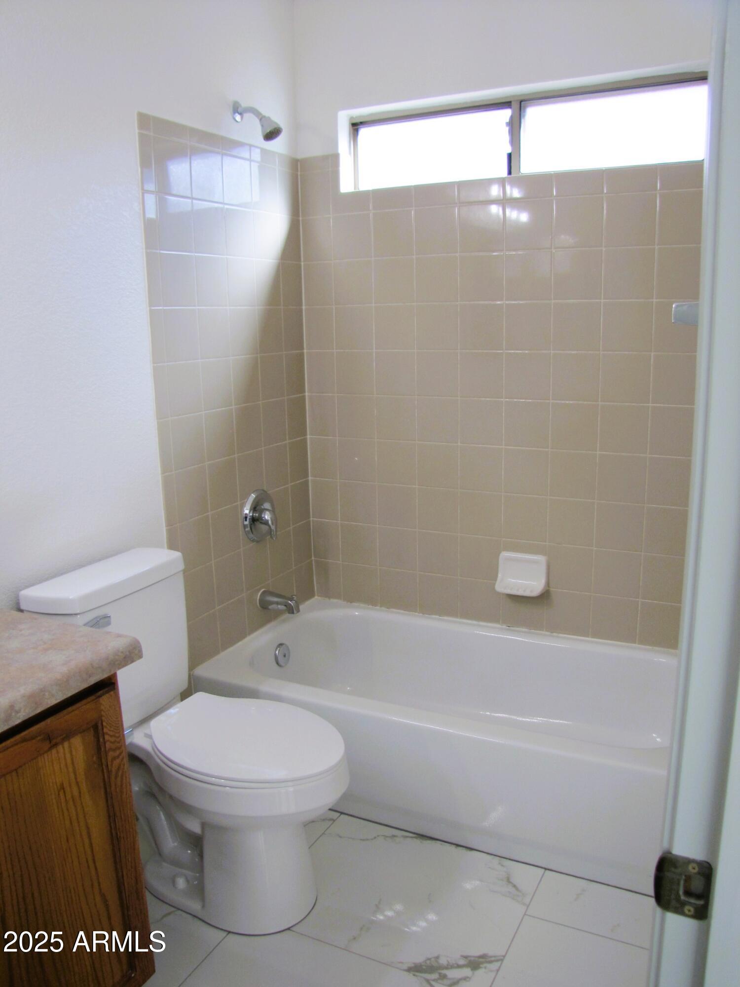 SILVERADO - Residential Lease